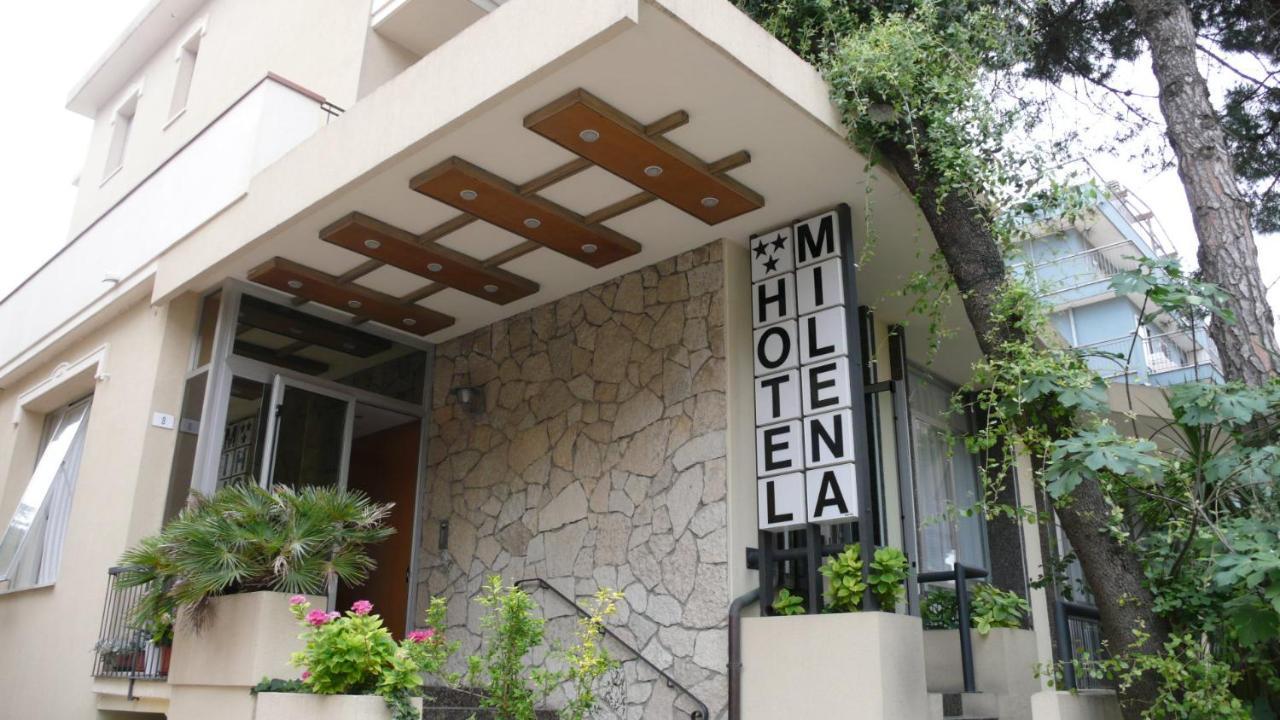 Hotel Milena Римини Екстериор снимка